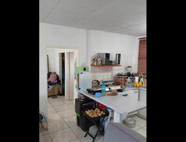 1 BEDROOM APARTMENT FOR SALE IN LINDHAVEN